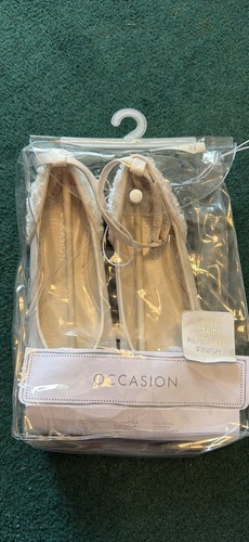 Ivory bridesmaid flower shoes